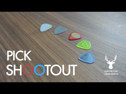 Does guitar pick thickness make a difference? Pick Shootout!